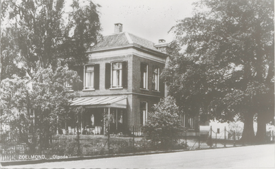 0690-Zoelmond 16 Huize Olpoda aan de Dorpstraat.
